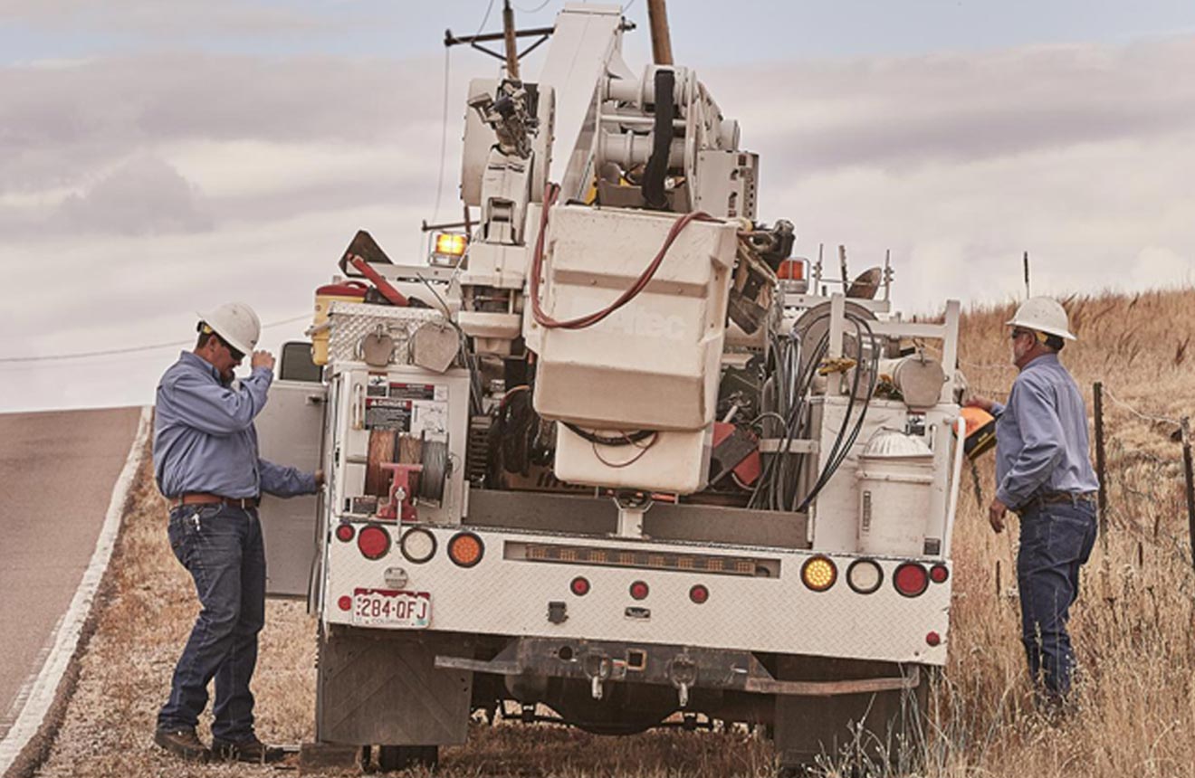 TSE Linemen Photo