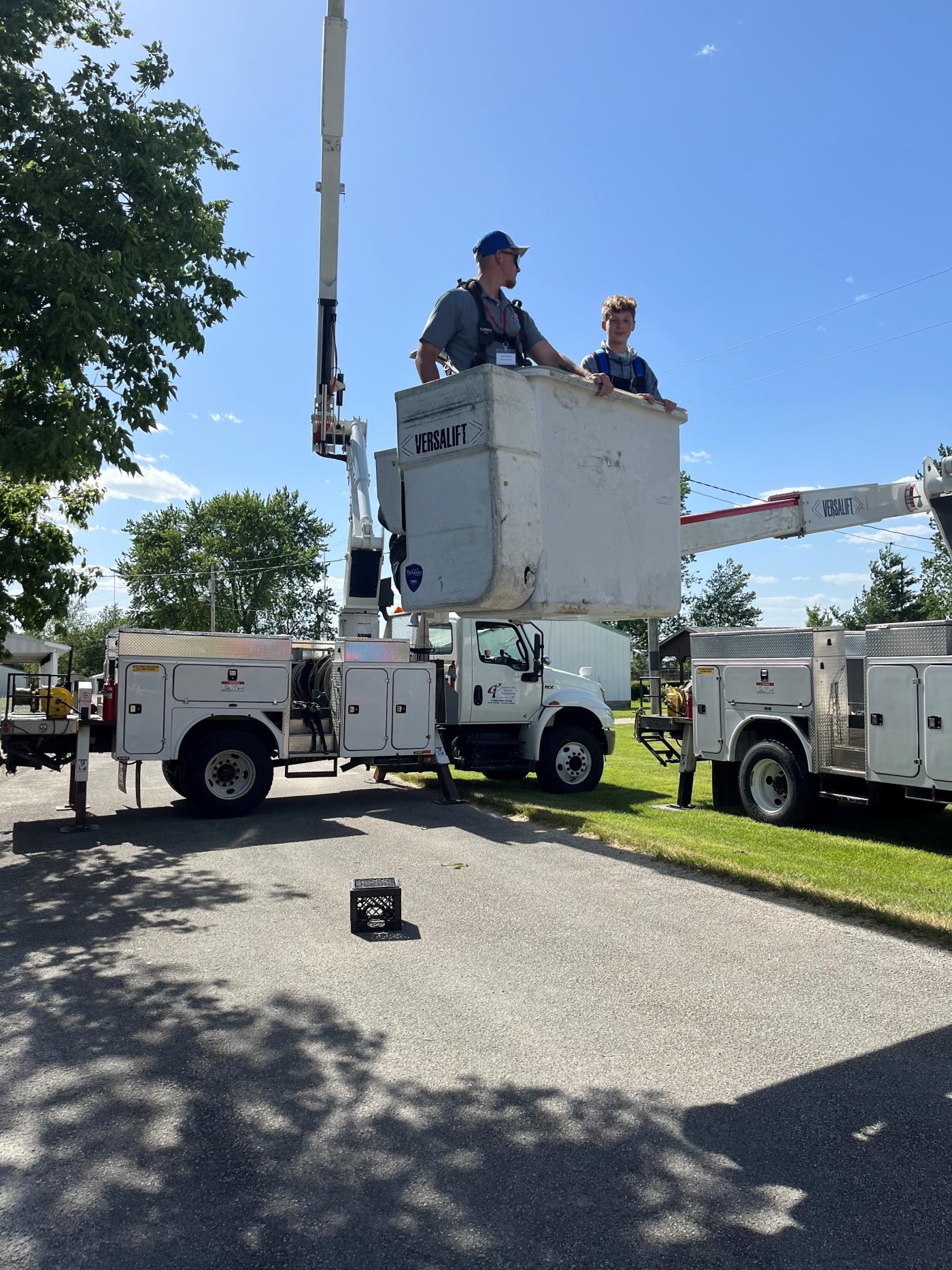 2024 AM Bucket Truck