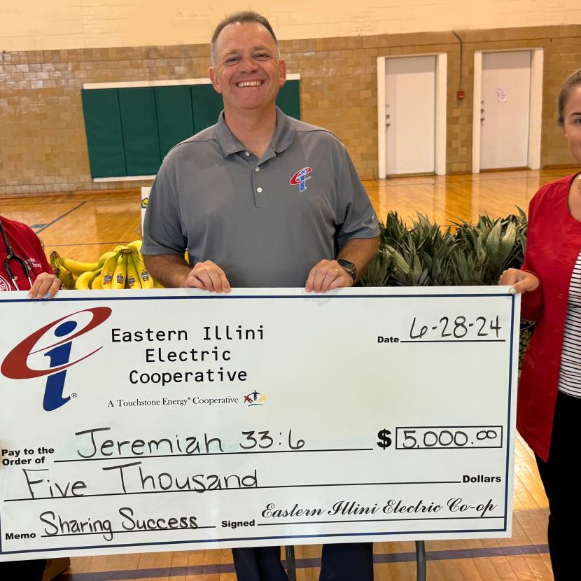 jeremiah-33-6-receives-5-000-sharing-success-grant-from-eastern-illini-electric-coop.jpg